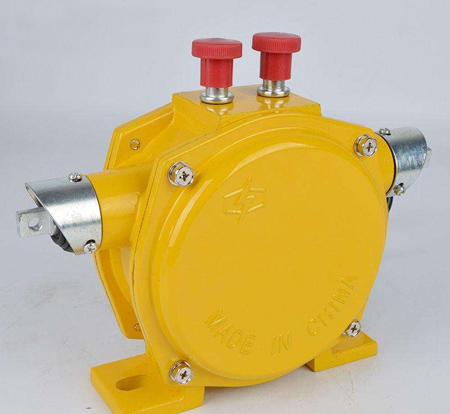 DC20-450V/10A拉線開關(guān)XTD-KR-FC、DCX-K-1DCX-K-2雙向拉繩開關(guān)拉線傳感器價(jià)格