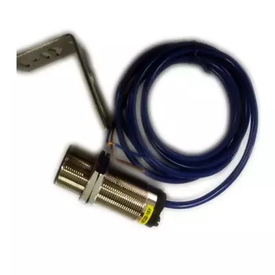 SS2-220V-B-1提升機(jī)速度開關(guān)、SSS-HL速度傳感器安裝在被傳動(dòng)軸旁廠家